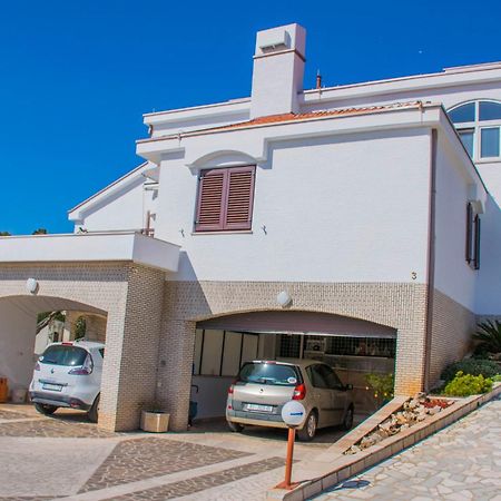 Apartments Punta & Vista In Krk Veglia Exterior foto